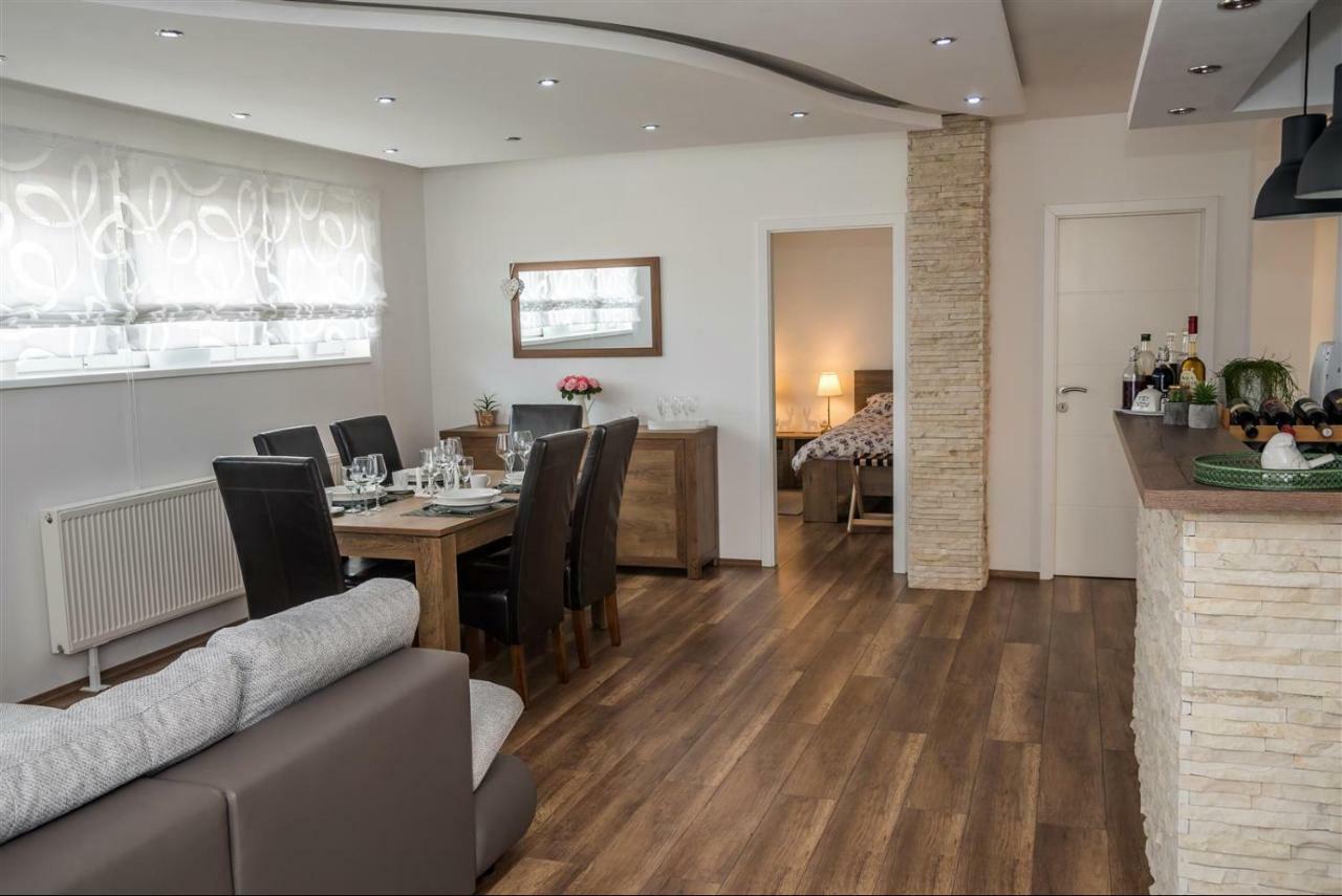 Apartman Hubertus 5* Vagovina Exterior photo