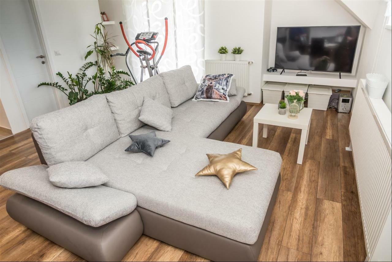Apartman Hubertus 5* Vagovina Exterior photo