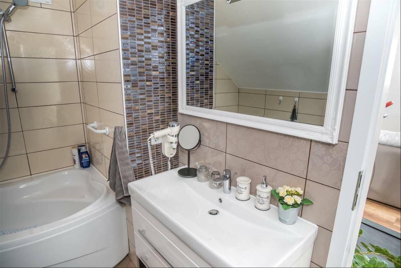 Apartman Hubertus 5* Vagovina Exterior photo